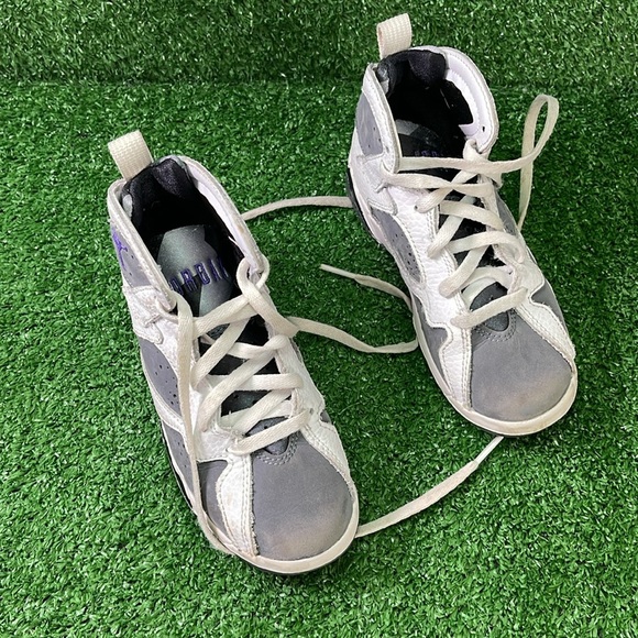 Air Jordan 7 Retro Toddler Shoes - Size 11C, White & Varsity Purple - Picture 9 of 10